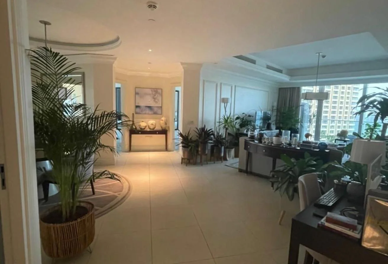 Furnished two-bedroom residence with Burj Khalifa views in Downtown Dubai, Dubai, gallery image 3
